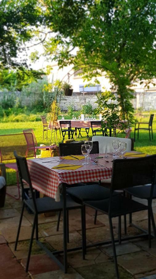 L'Auberge Meilhannaise Kültér fotó